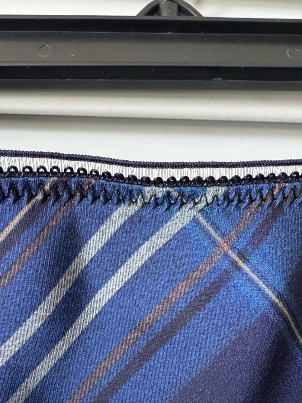 Vince plaid satin